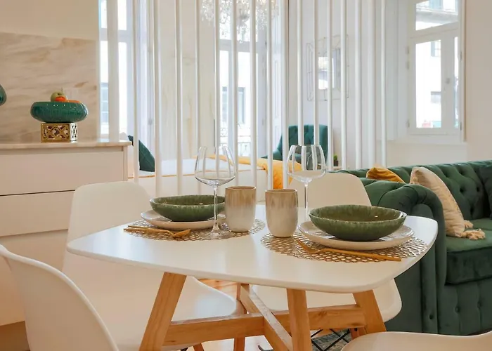 Esmeralda By Cozy Apartment