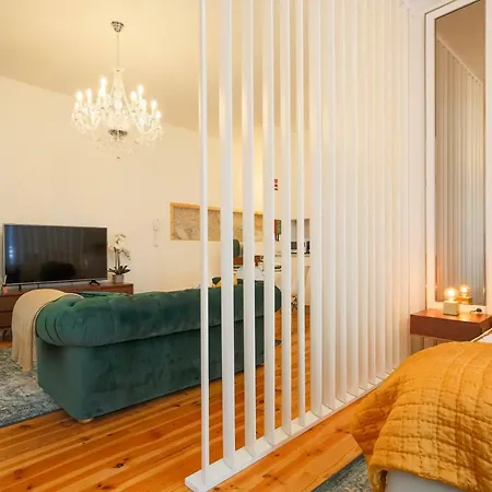 Esmeralda By Cozy Apartmán *